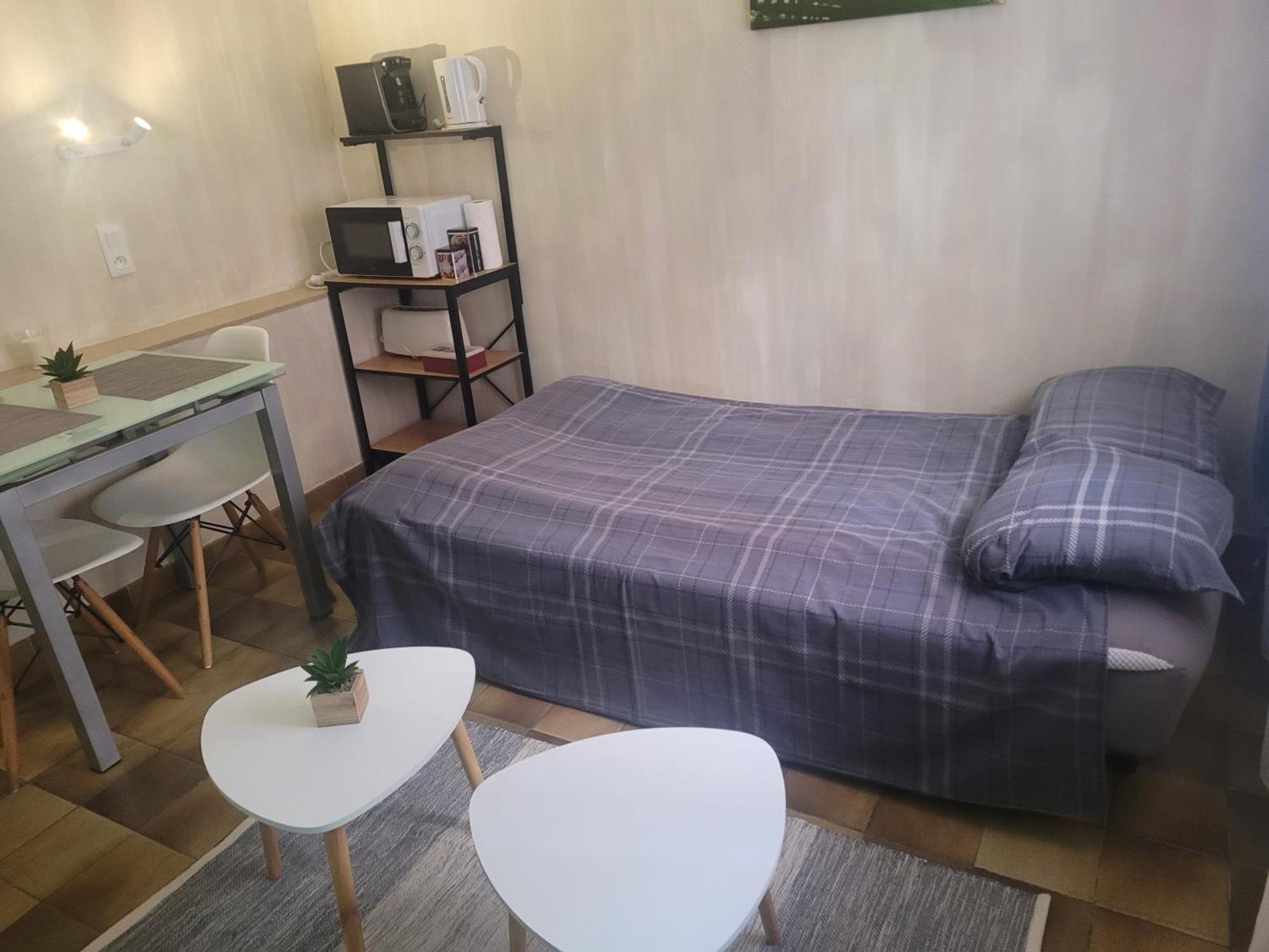 Studio Proche De La Mer 칼비 외부 사진